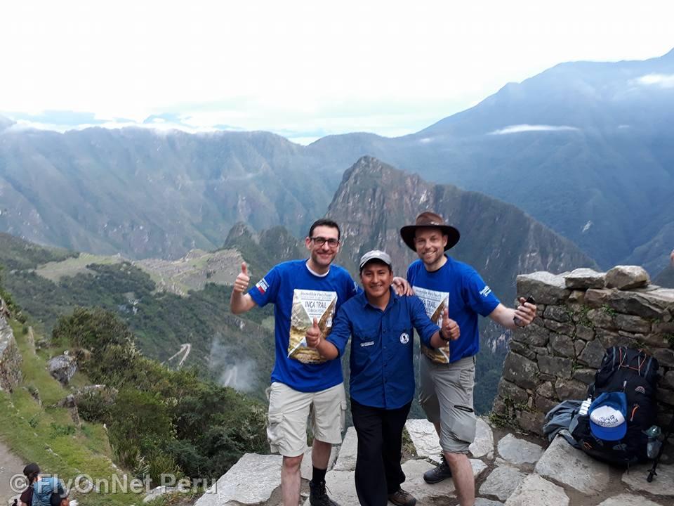 Álbum de fotos: Llegada del grupo de excursionistas a Machu Picchu